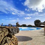 Apartamento Ailana Vistas Al Mar Y Con Piscina Costa Teguise