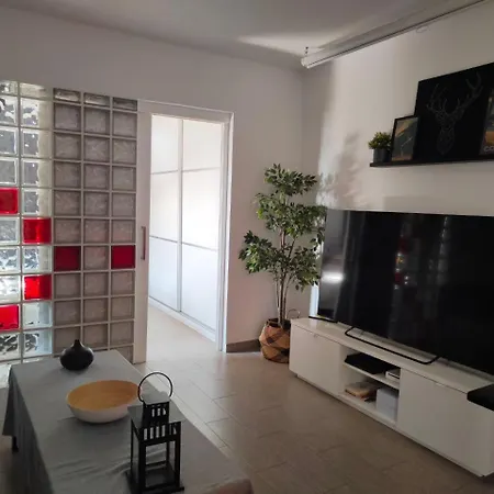 Apartamento Ailana Vistas Al Mar Y Con Piscina Costa Teguise