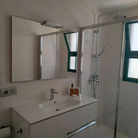 Apartamento Ailana Vistas Al Mar Y Con Piscina Costa Teguise